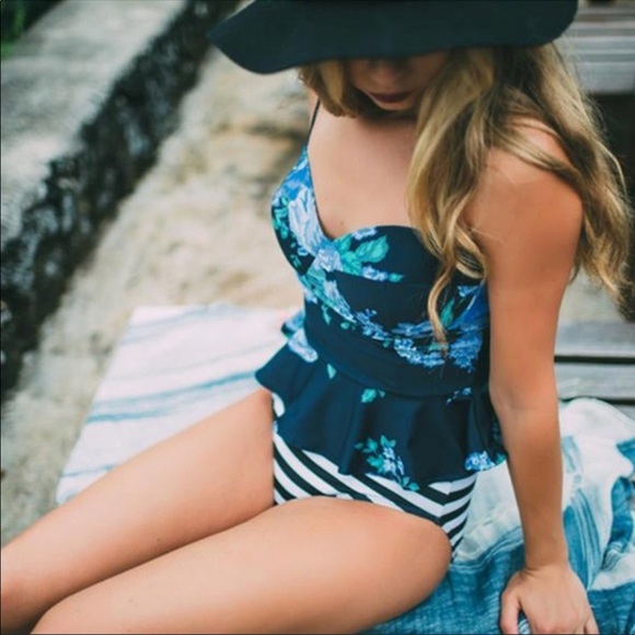 Other - Flower Peplum Cobalt Tankini Reversible Bottom